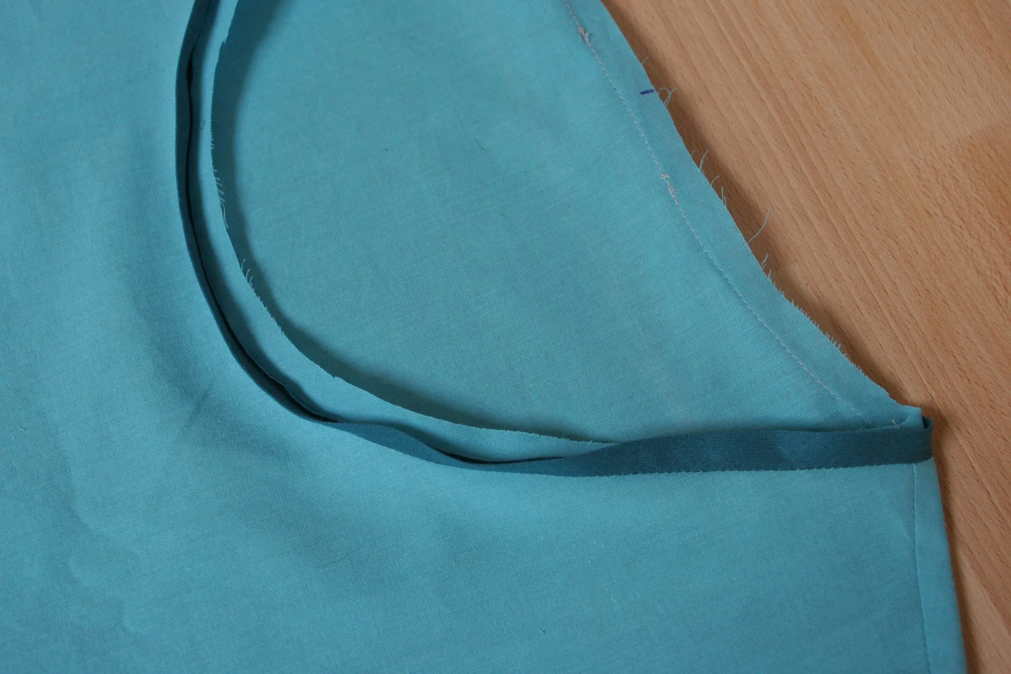 How to finish a neckline with bias tape