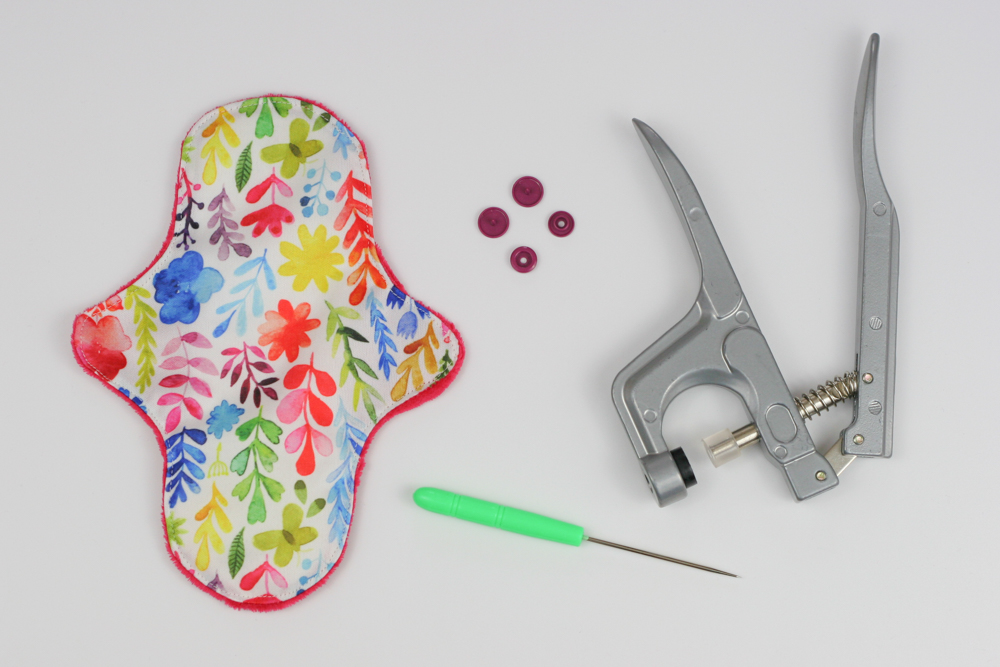 Introduction to Cloth Menstrual Pads - on MaternitySewing.com